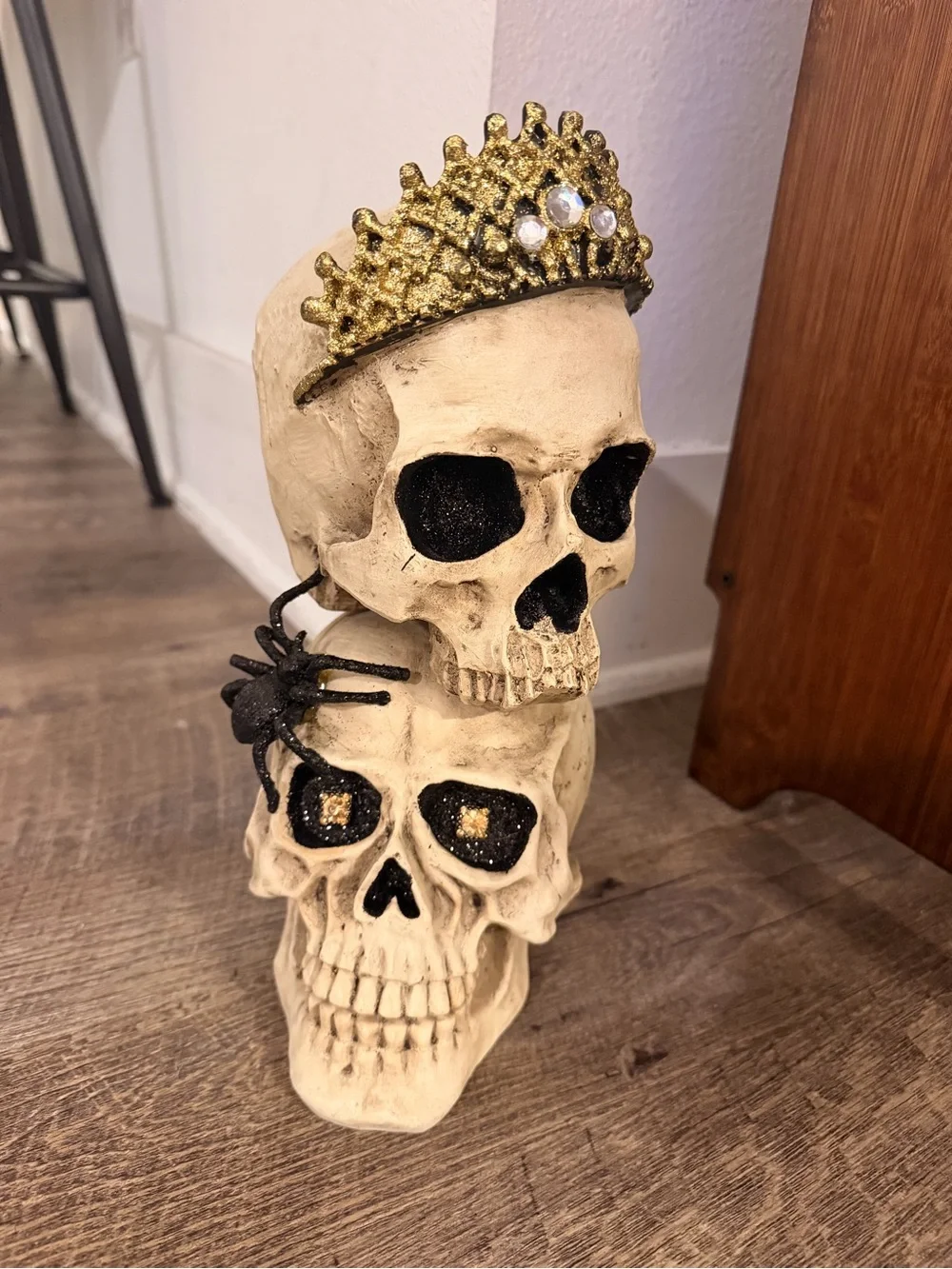 JCPenney Home Jeweled Double Skull Crown Halloween Decor 11.25”